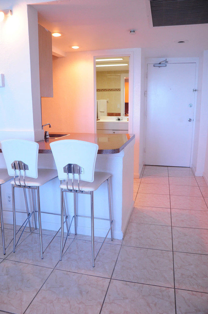 Dw Oceanfront Resort Miami Beach Bagian luar foto